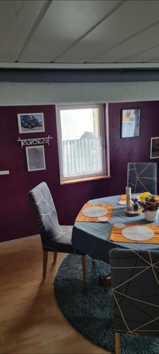 Monteurzimmer Lollar - Housity