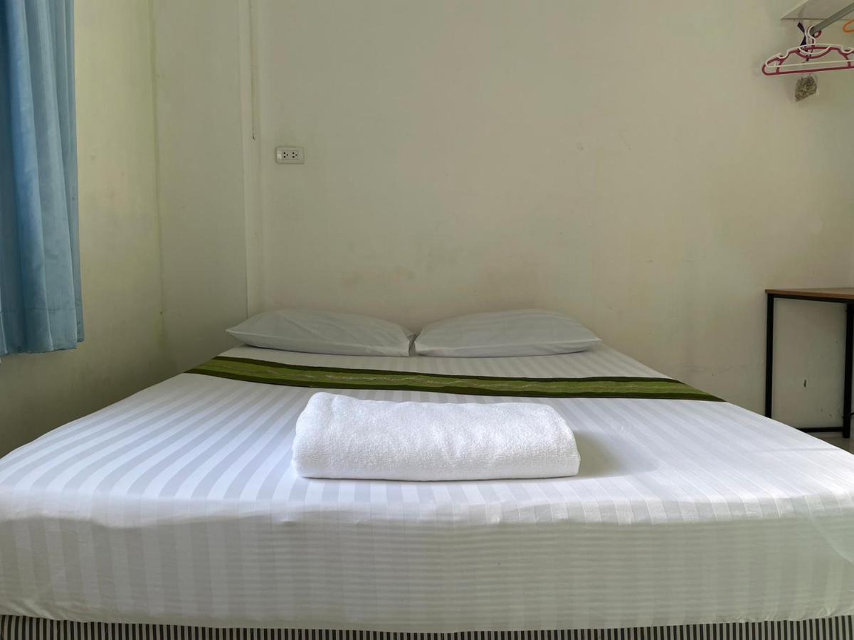 J Home apartment Hadyai - Housity