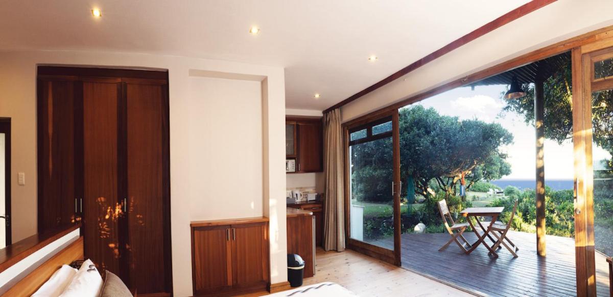Aquarius Beach House - Housity