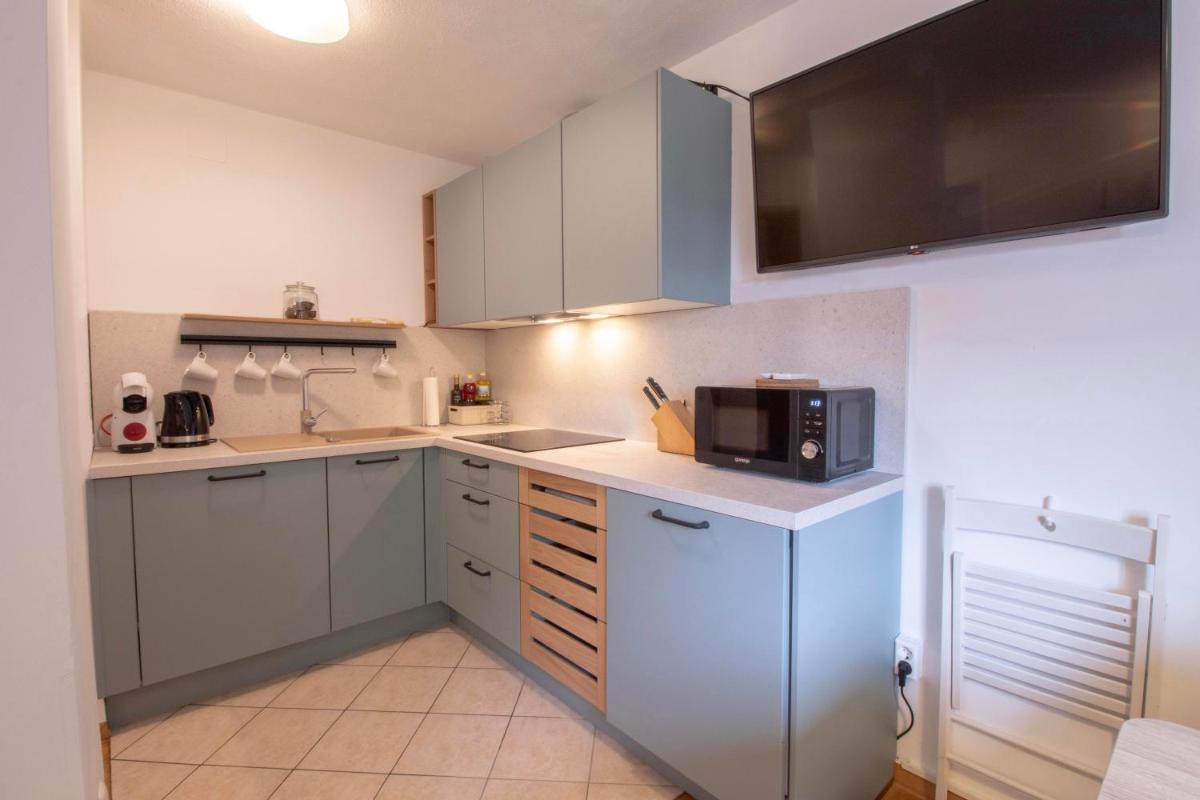 Apartment above Lake Bled - Housity