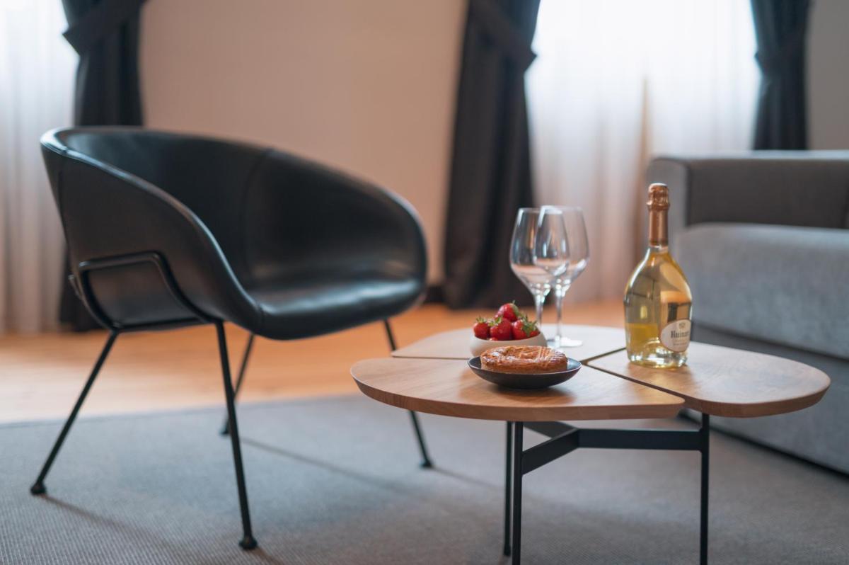 Boissons dans l'établissement Le Monastère de Saint Mont Hôtel & Spa