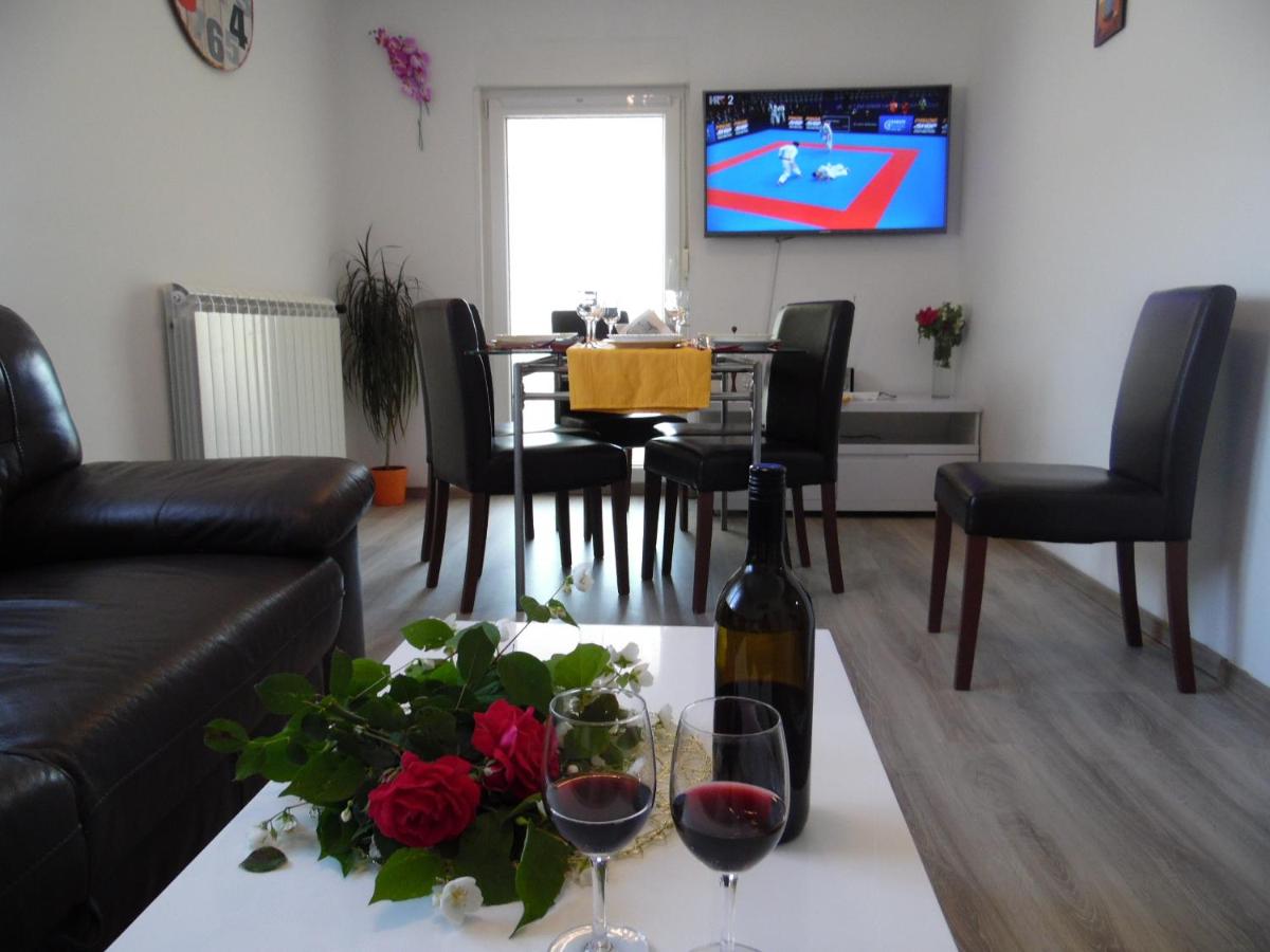 Apartment Hana - Housity