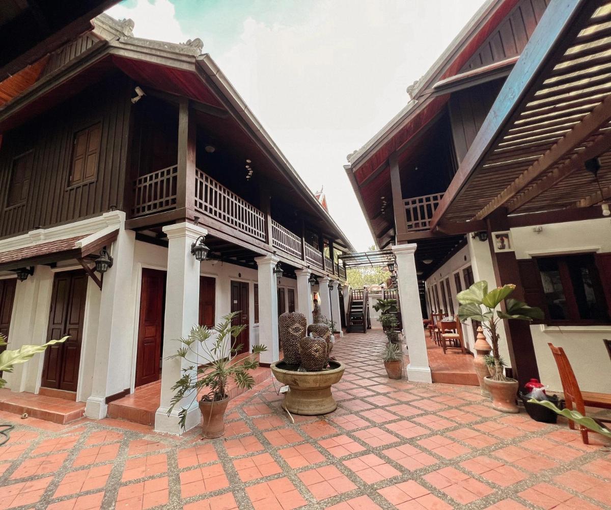 khong kham Hotel - Housity