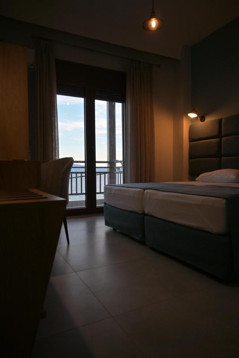 Maria rooms to let Ouranoupoli - Housity