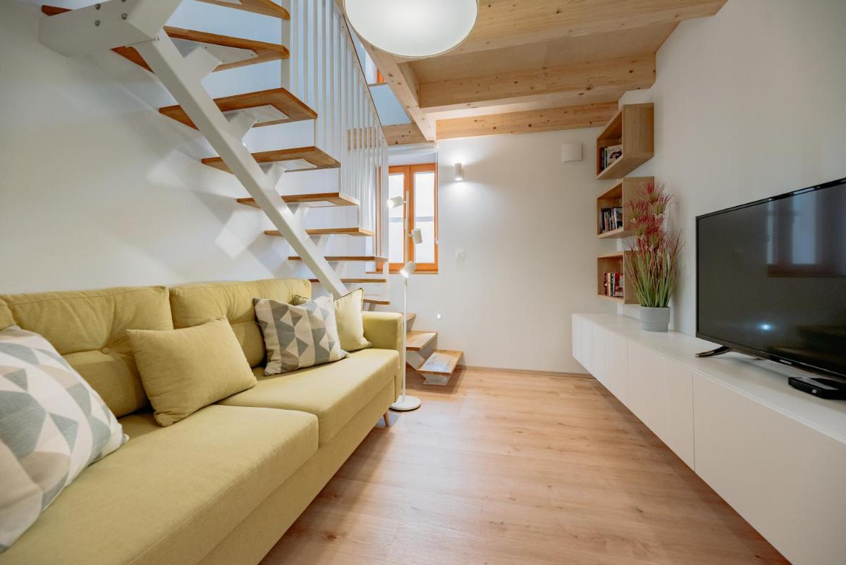 BAY BREEZE Holiday house in Piran - Housity