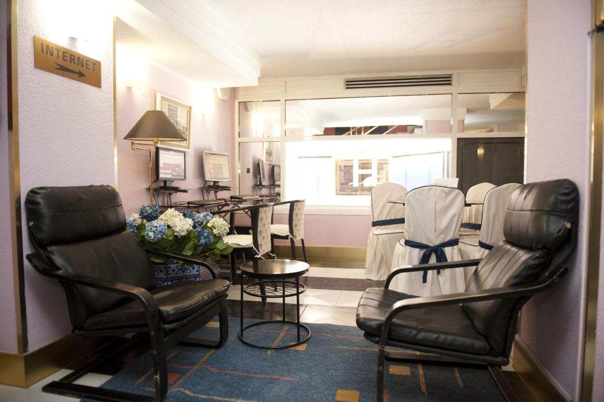 Hotel Arha Santander - Housity