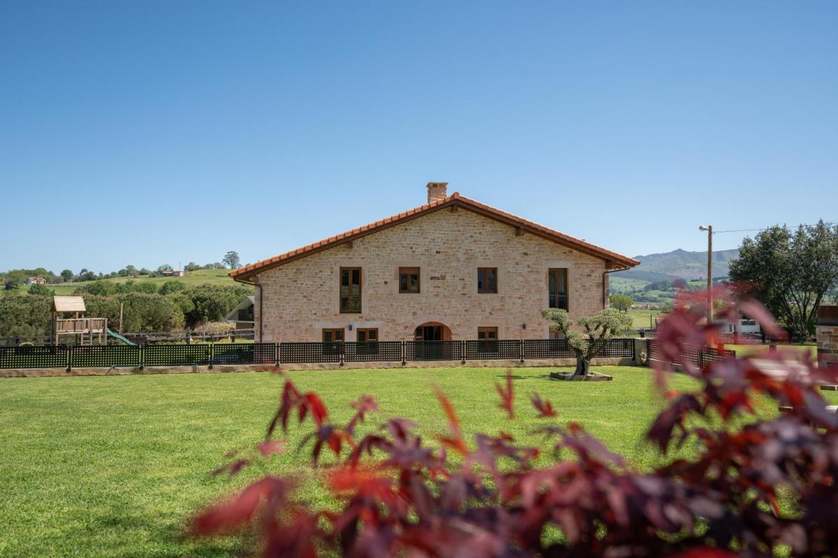 Apartamentos Rurales Quintanilla - Housity