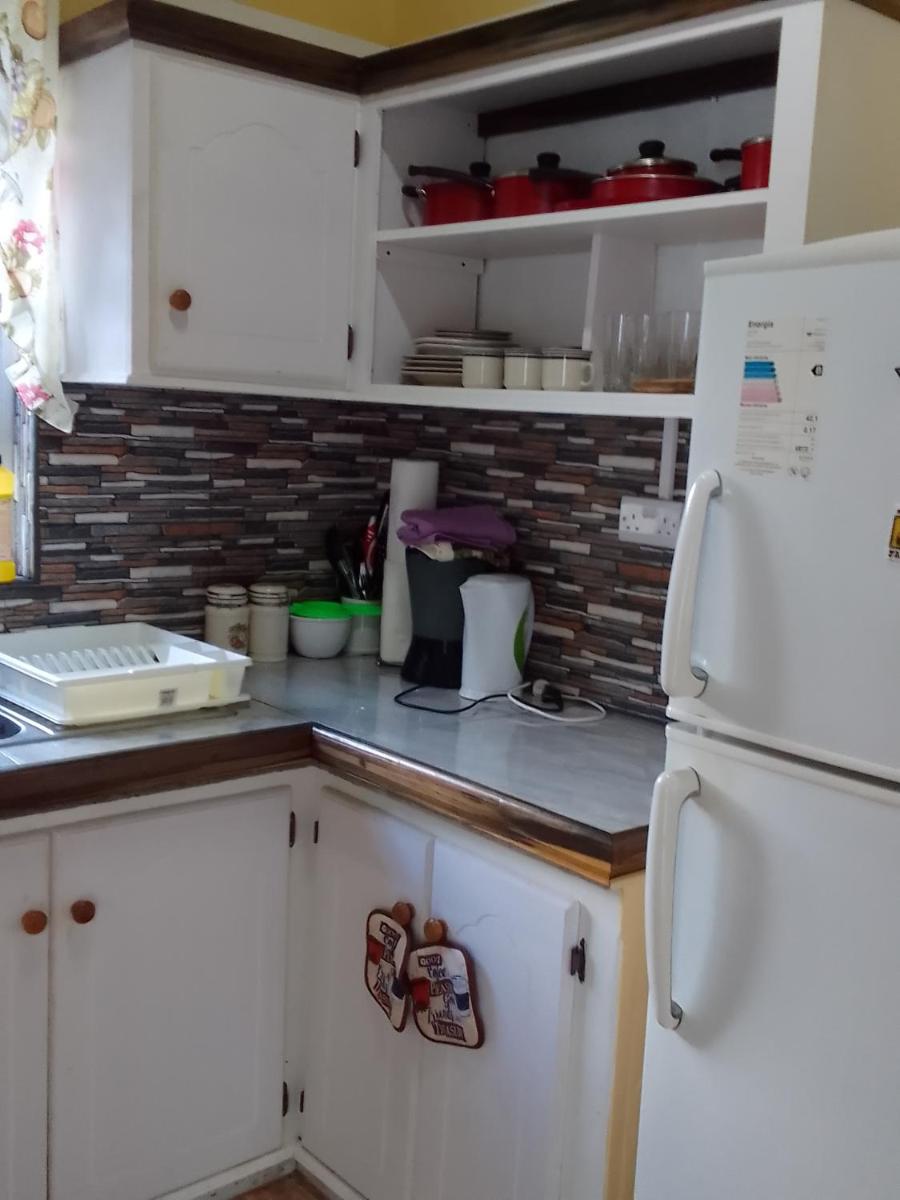 River Splash Cottage - Housity