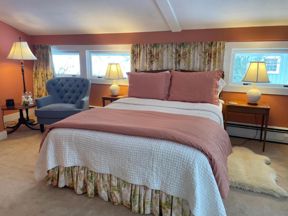 Deerhill Inn - Housity