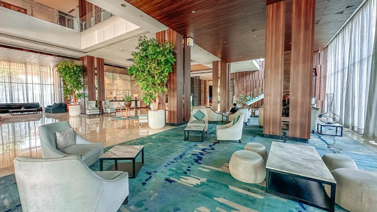 Swiss-Belinn Karawang - Housity