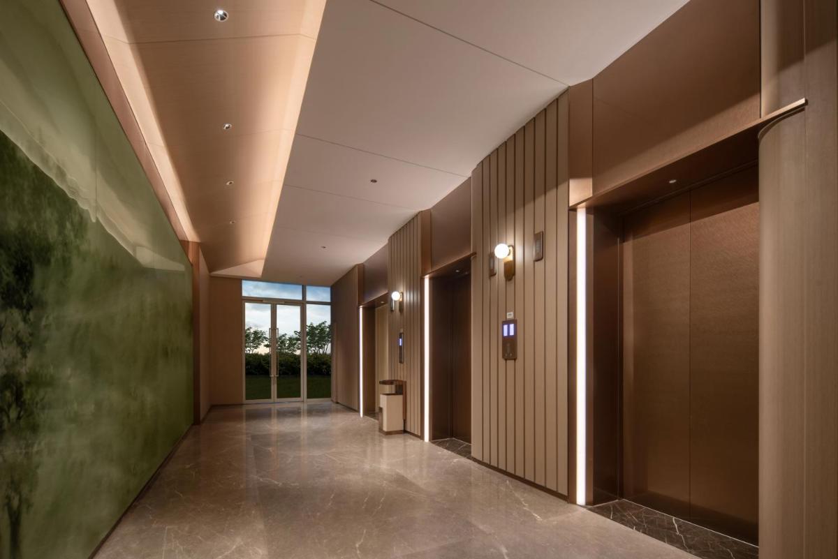 Holiday Inn Quzhou, an IHG Hotel - Housity