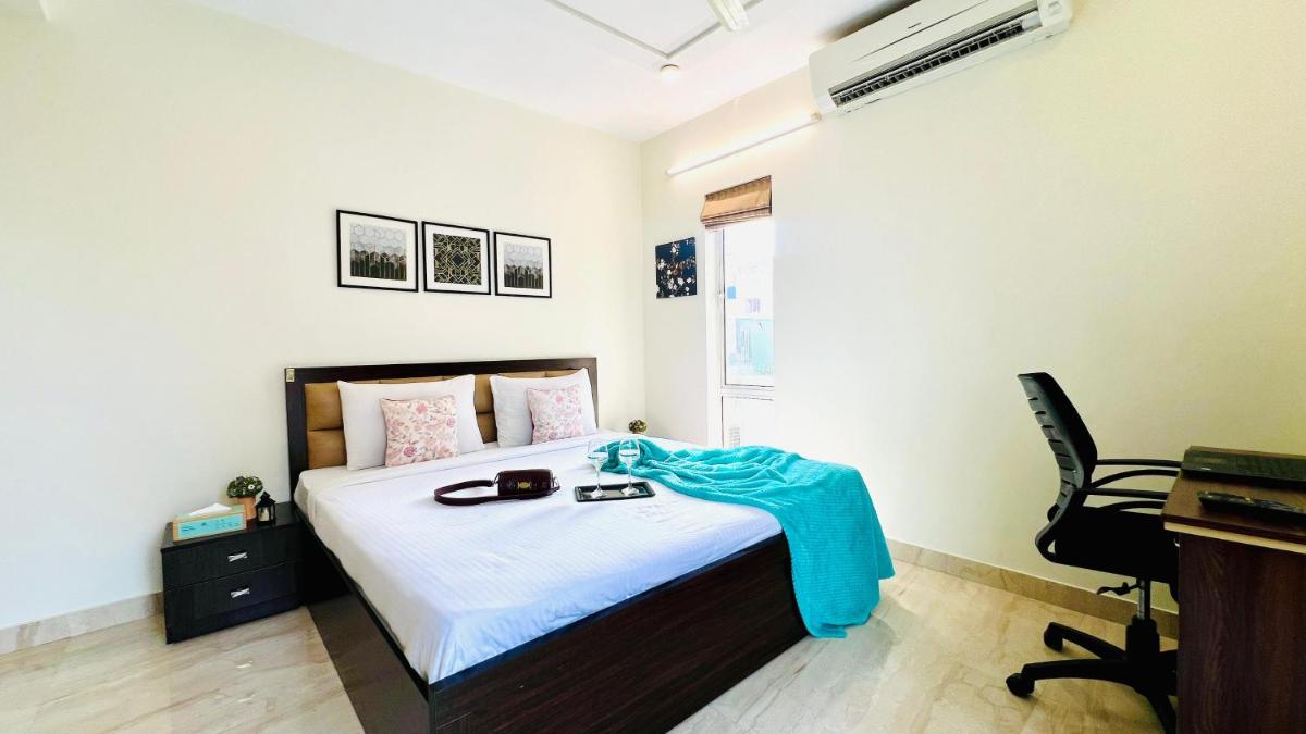 BluO Lake View 1BHK New Town - Terrace Garden, Gym - Housity