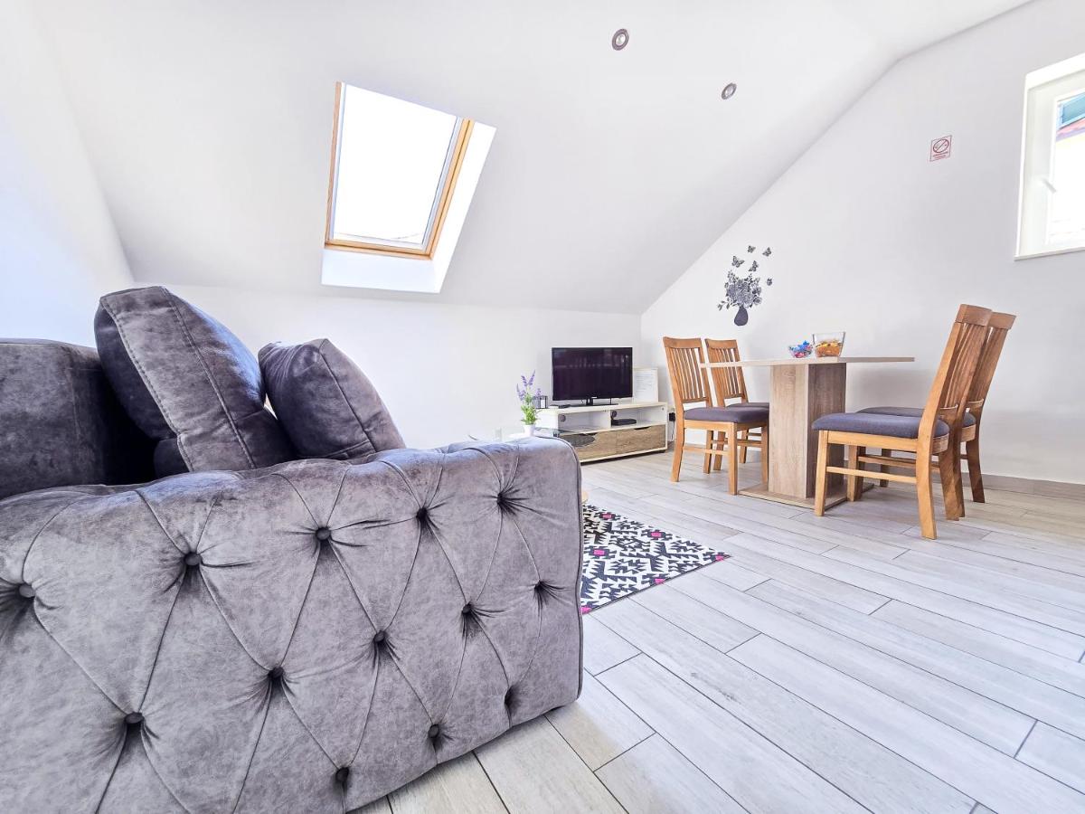 Stone House Varos Apartments - Housity