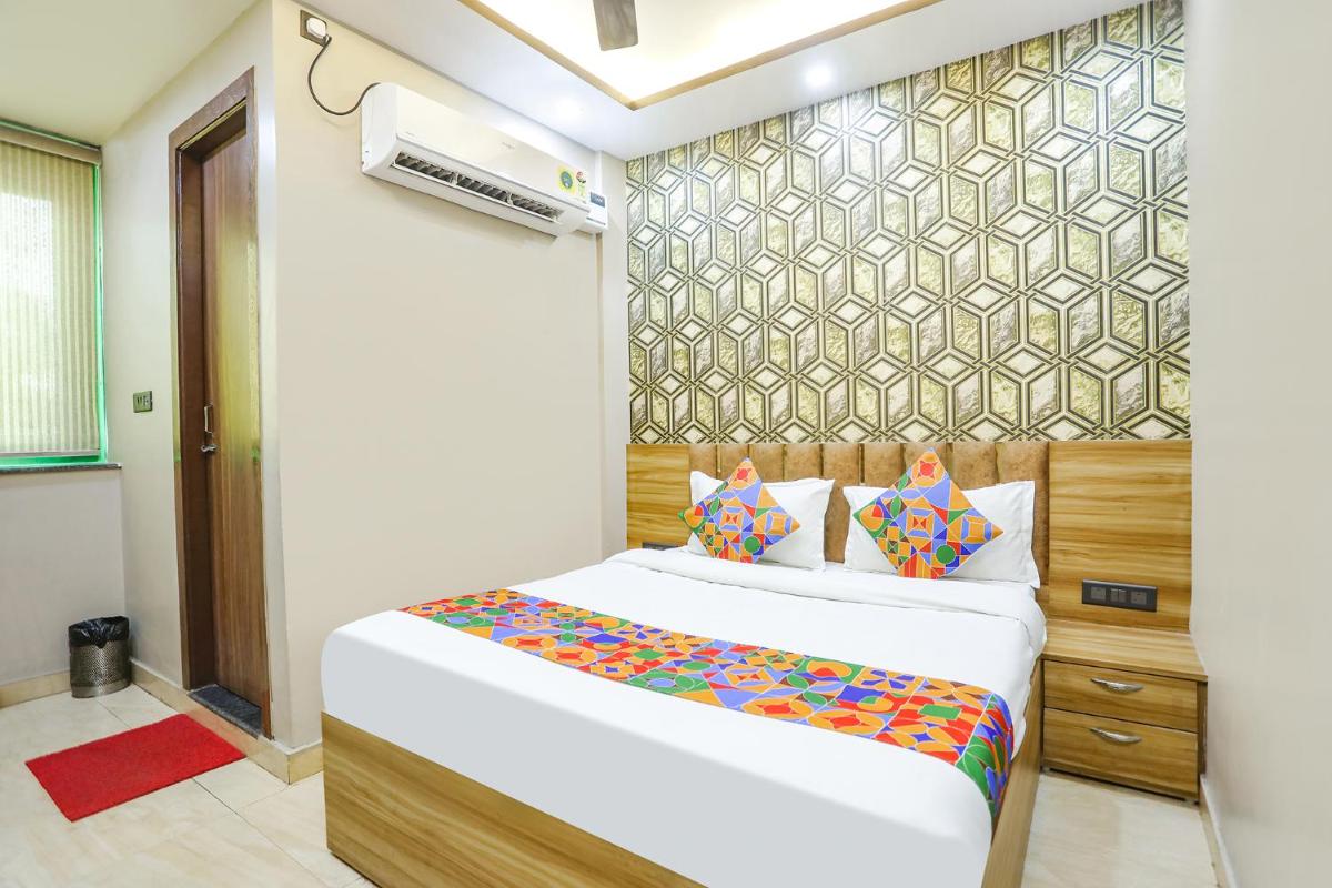 FabHotel The Palacio - Housity