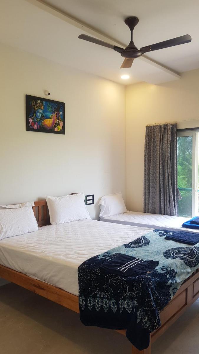 Padmaa Hampi Echo Villa - Housity