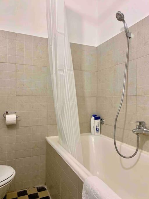 Belgrade Star with Free parking - Housity