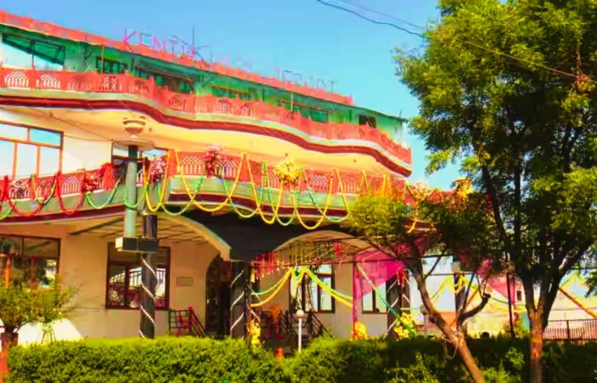 Kenth Hari Resort Dhaulpur by ShriGo Hotels - Housity