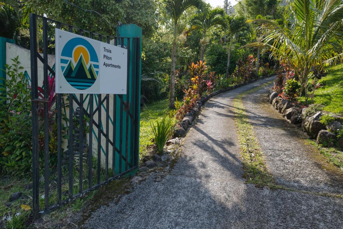 Trois Piton Apartments - Housity