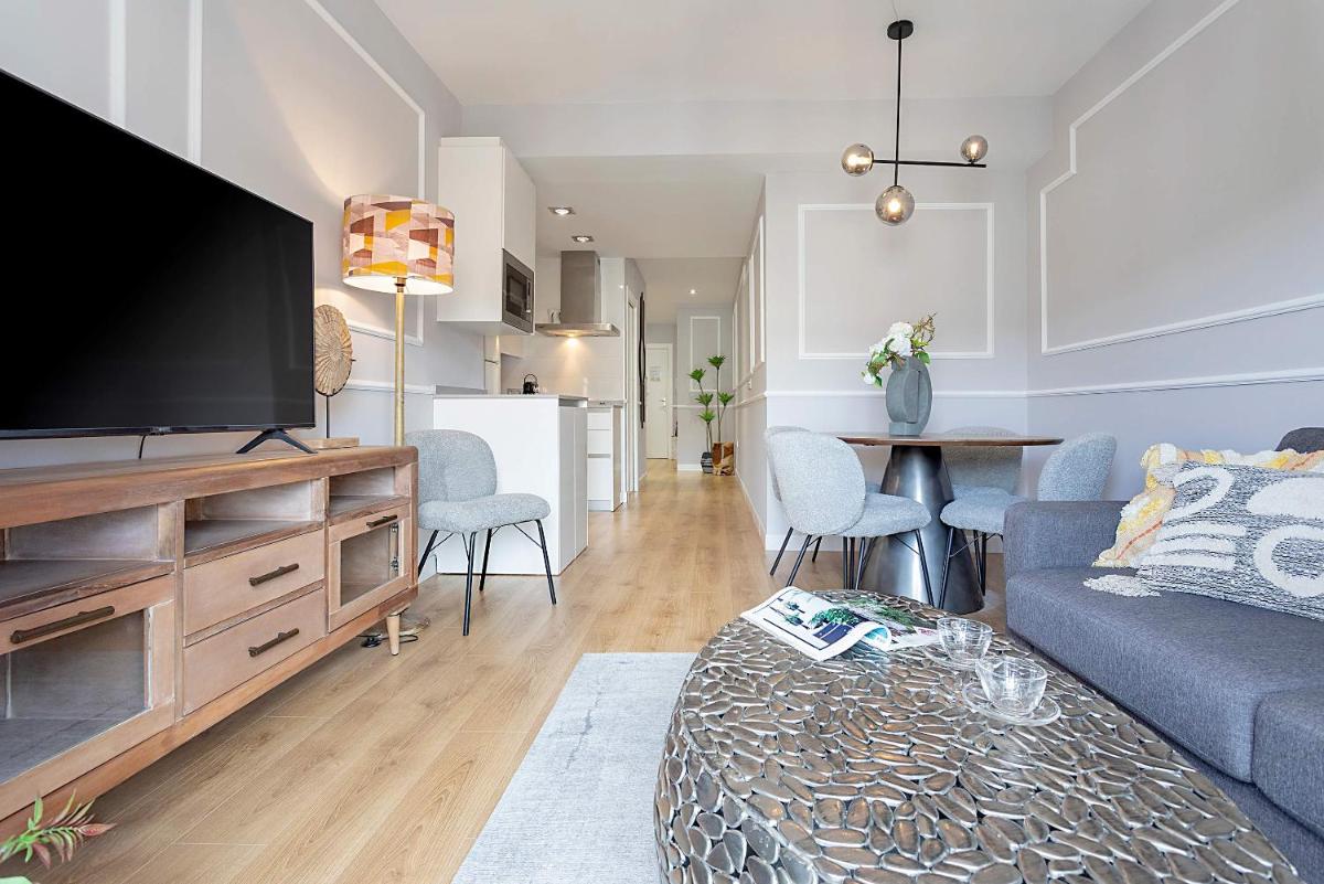 Genteel Home Amira - Housity