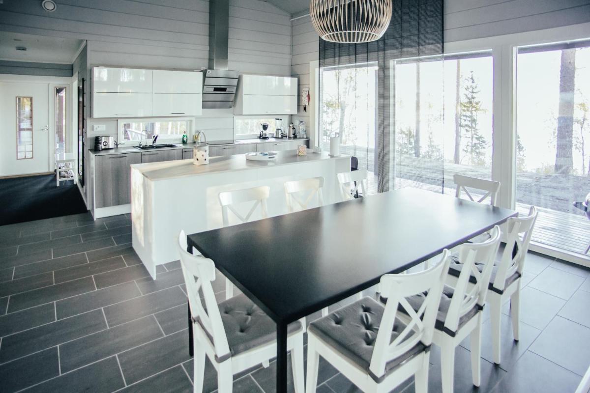 SleepWell Villa Hartola by the lake - Housity