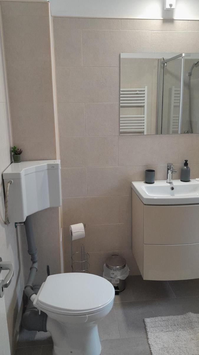 Apartament King Cisnadie - Housity