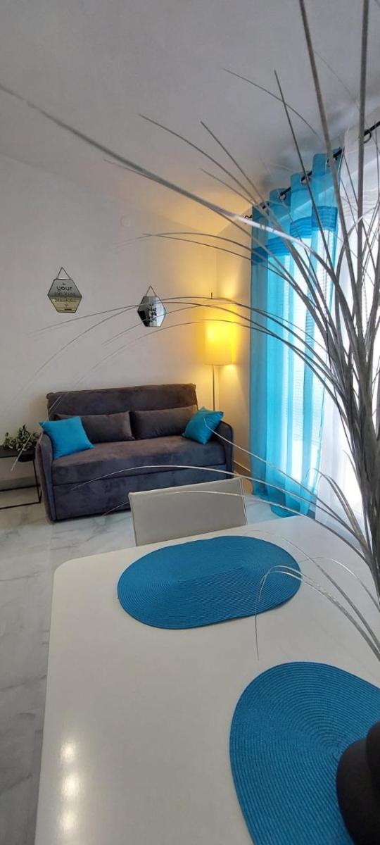 Apartmani Antunović Podgora - Housity