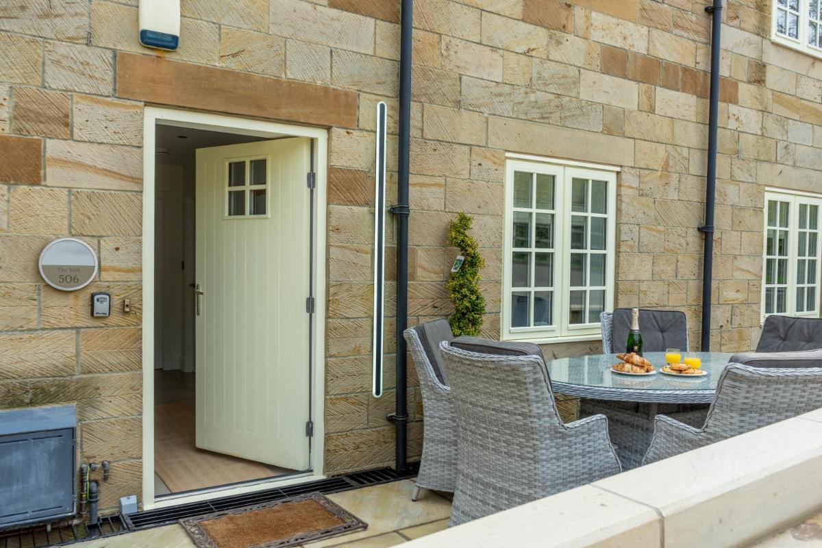 York Cottage - Housity