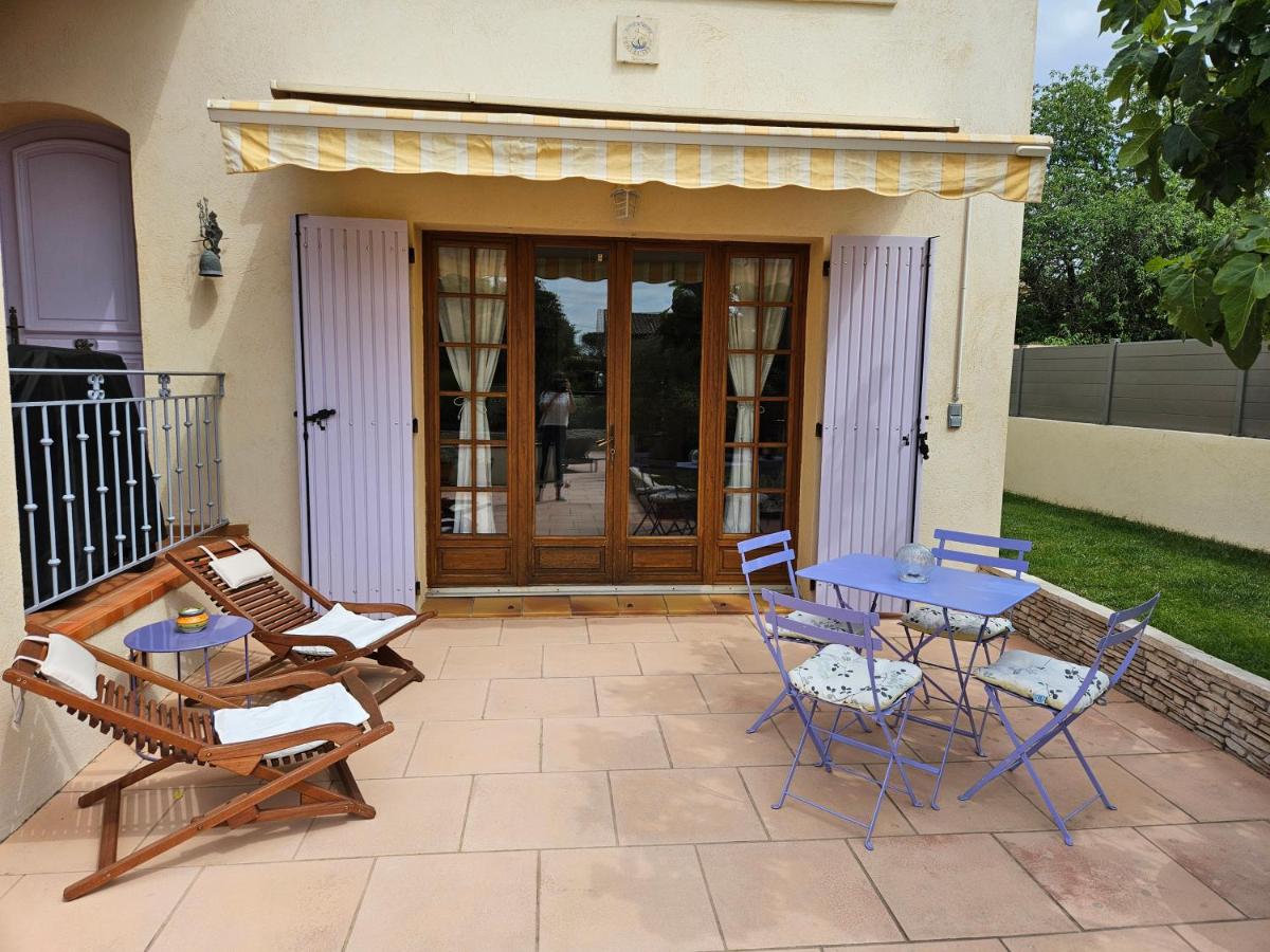 Au pied du Massif des Costes - Housity