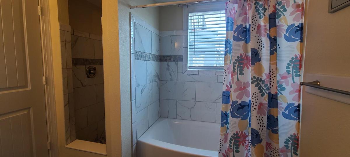 Beach Road Bed and Breakfast - Housity