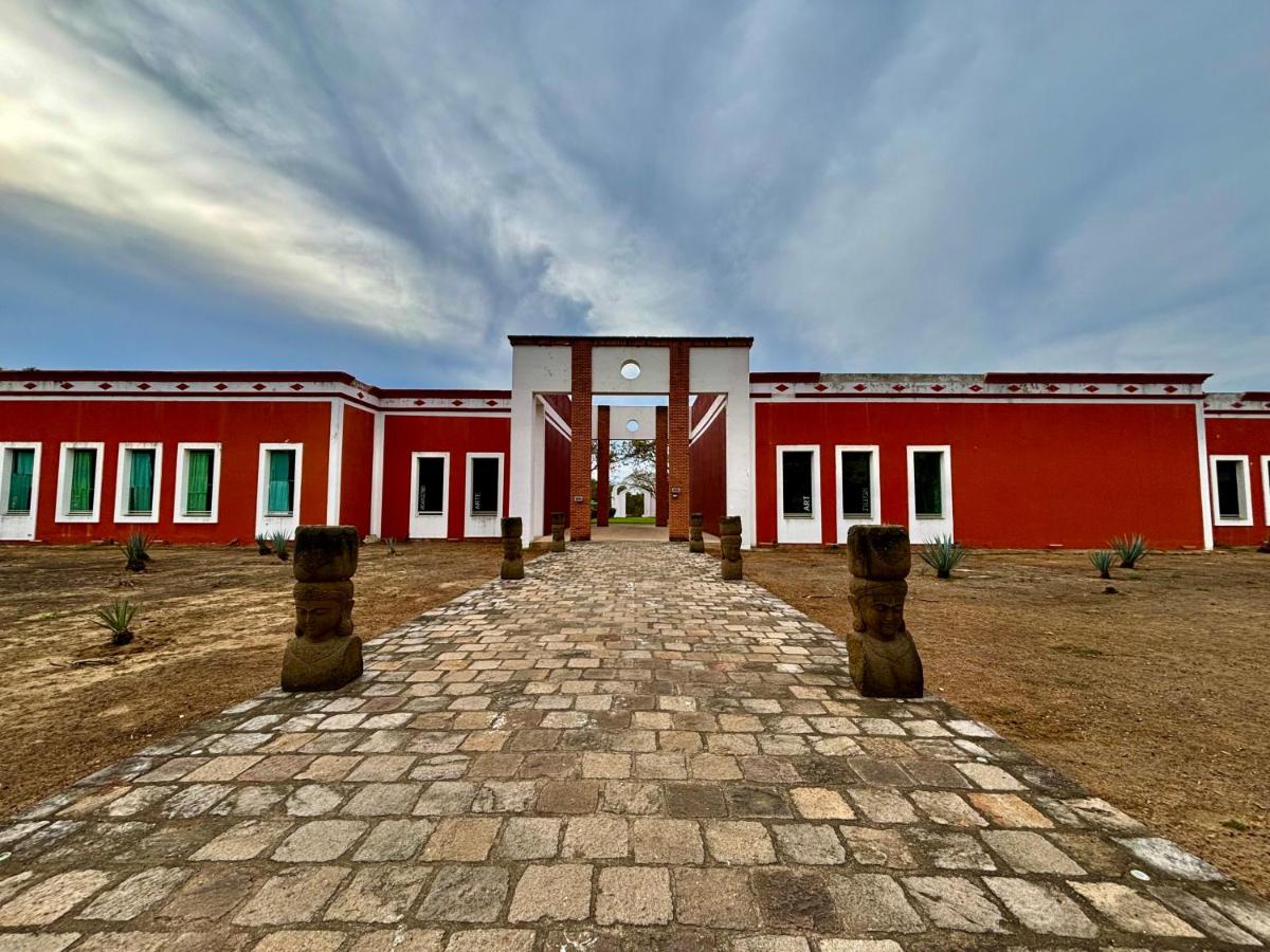 Hotel Hacienda San Pancho - Housity