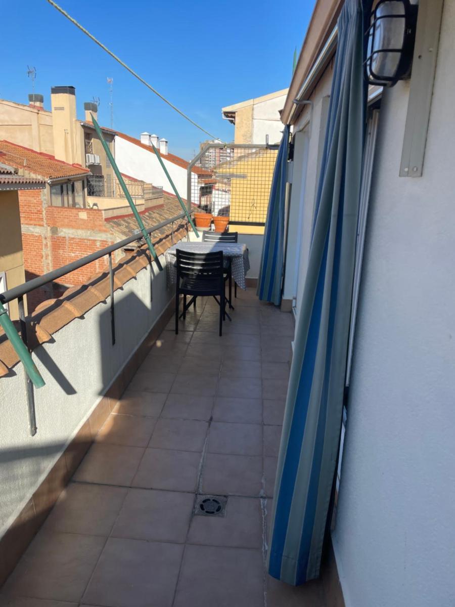 Ático junto a mercado central, con parking gratis - Hizvo