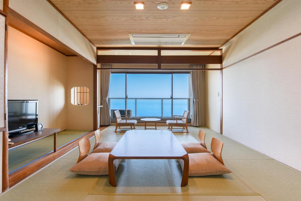 Kaike Seaside Hotel - Housity