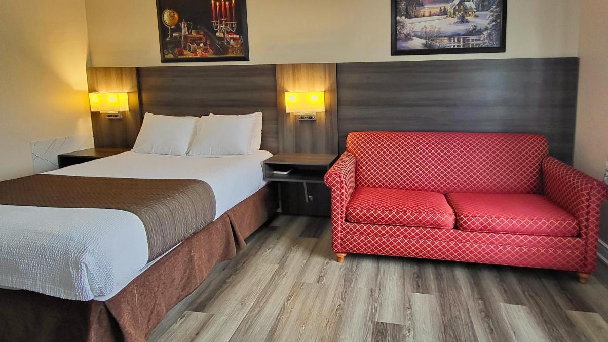 Maple Leaf Inn - Housity