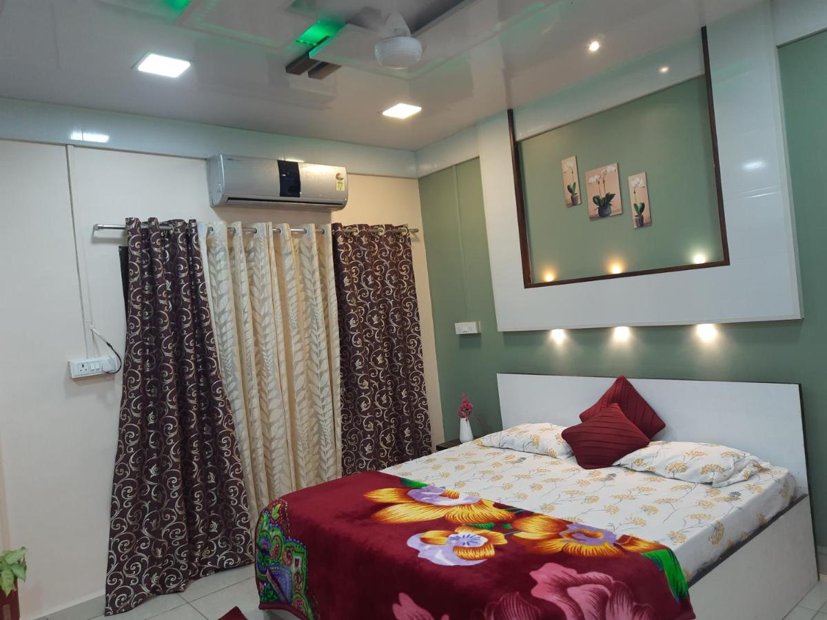 Habib Inn - Housity