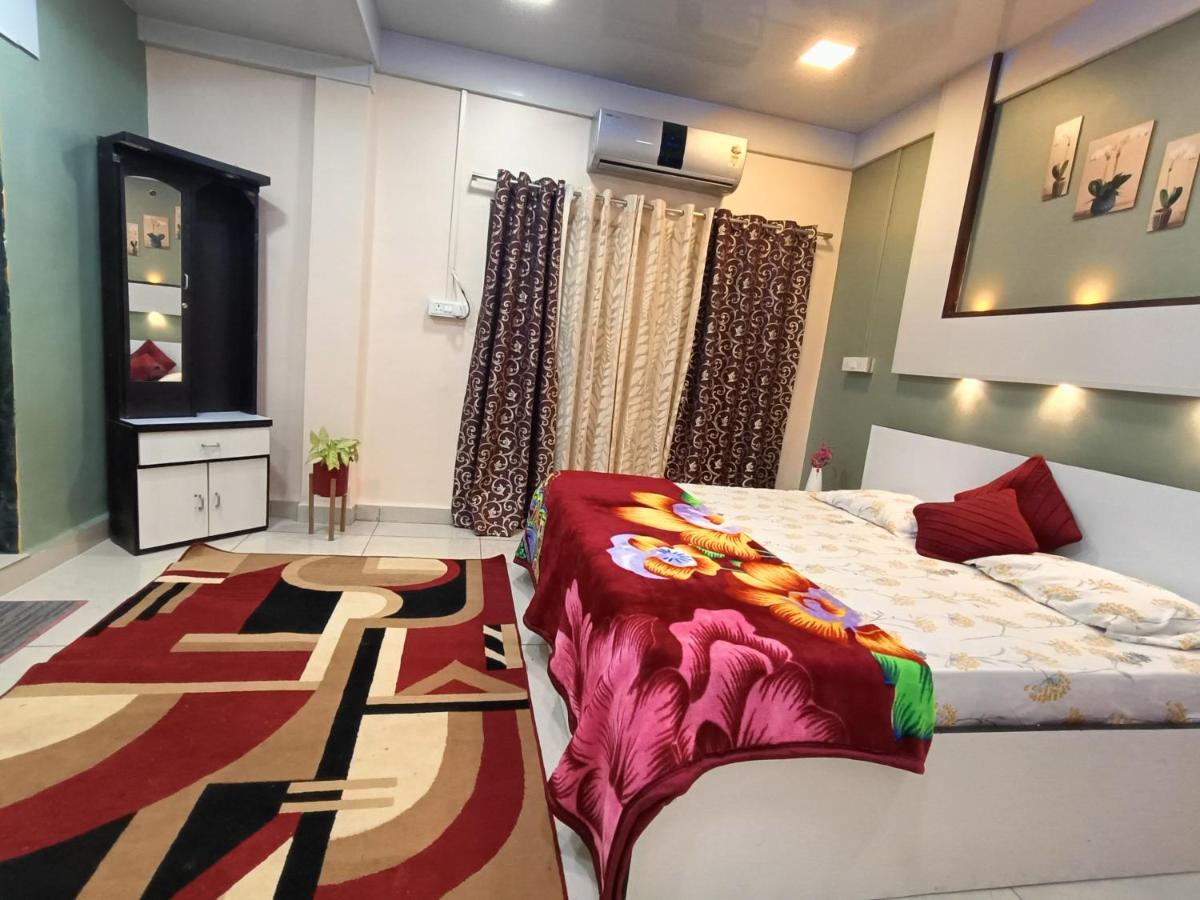Habib Inn - Housity