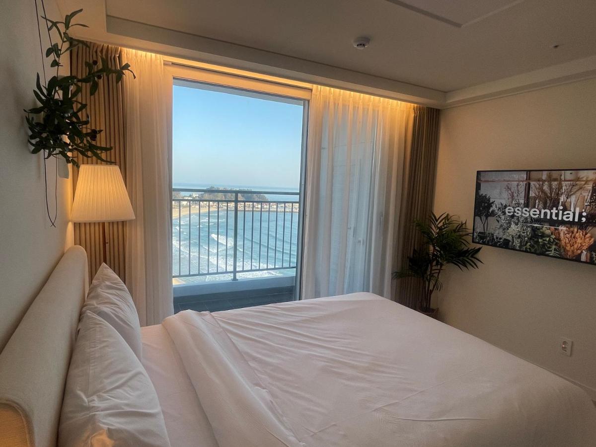 SurfResort INN-The City YangYang - Housity