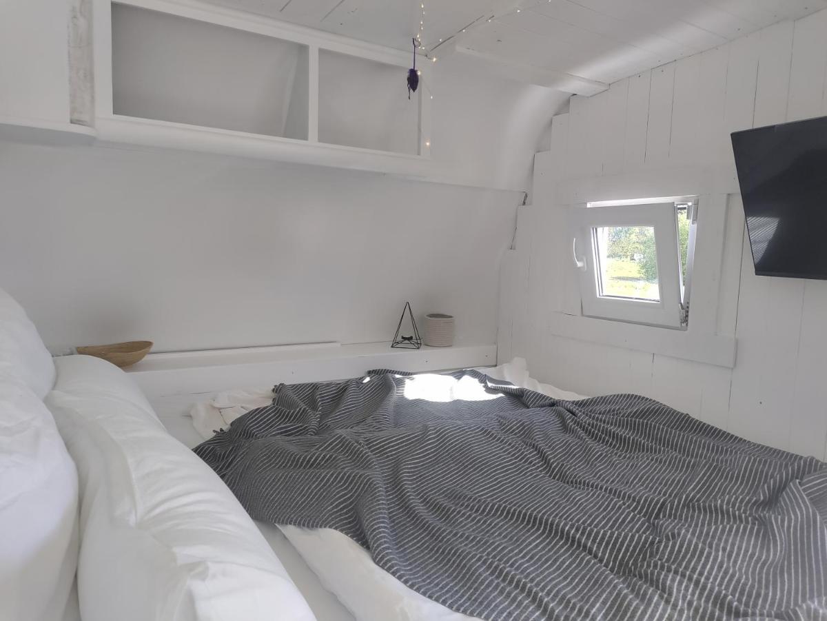 Cozy Cabin with a Beautiful View in the Countryside near Aabenraa - Housity