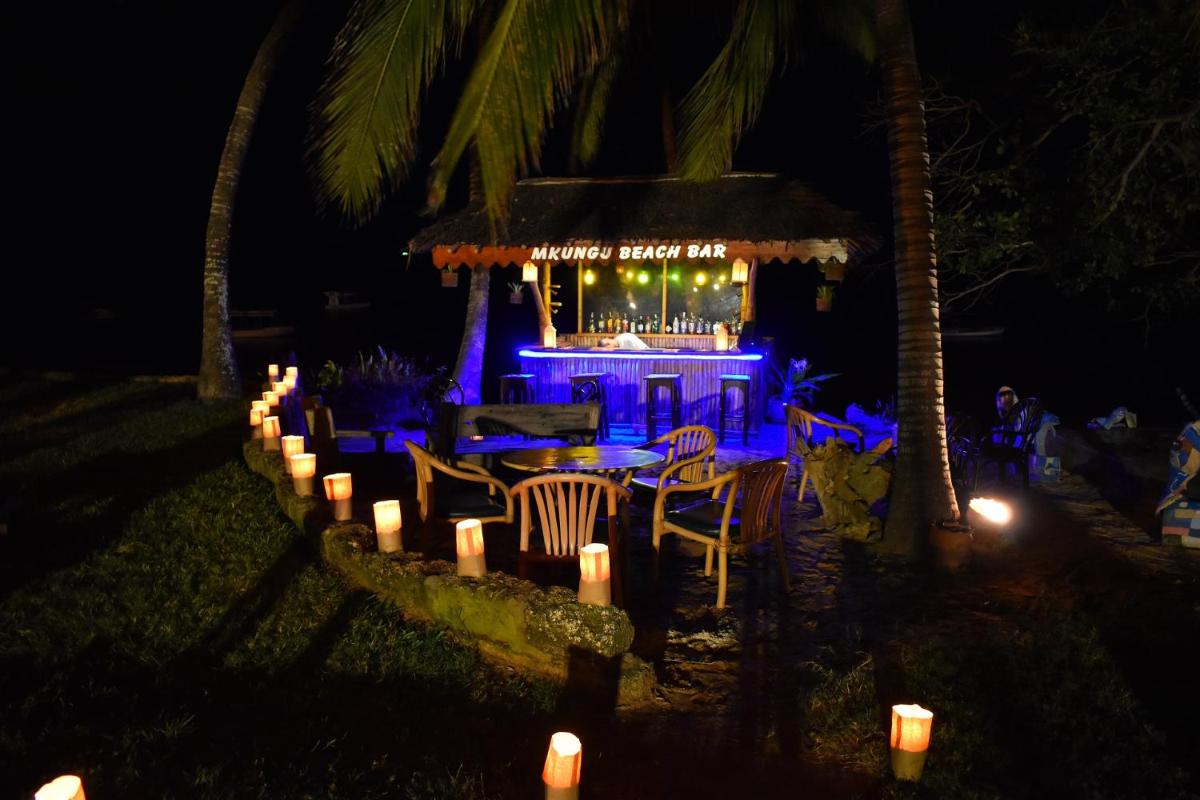 Serena Beach Resort & Spa - Housity