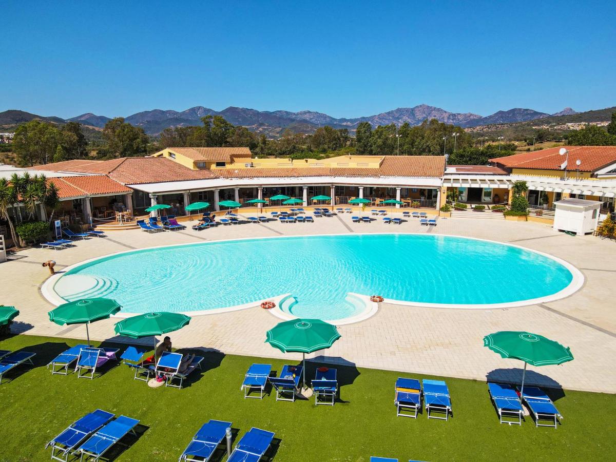 Hotel Club & Village Cala Fiorita - Housity