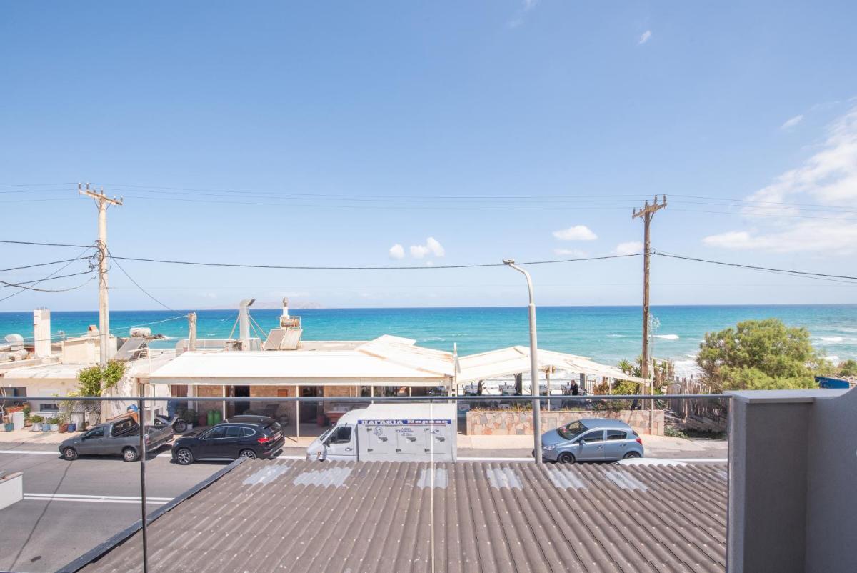 Panasia seaview Apartments - Housity