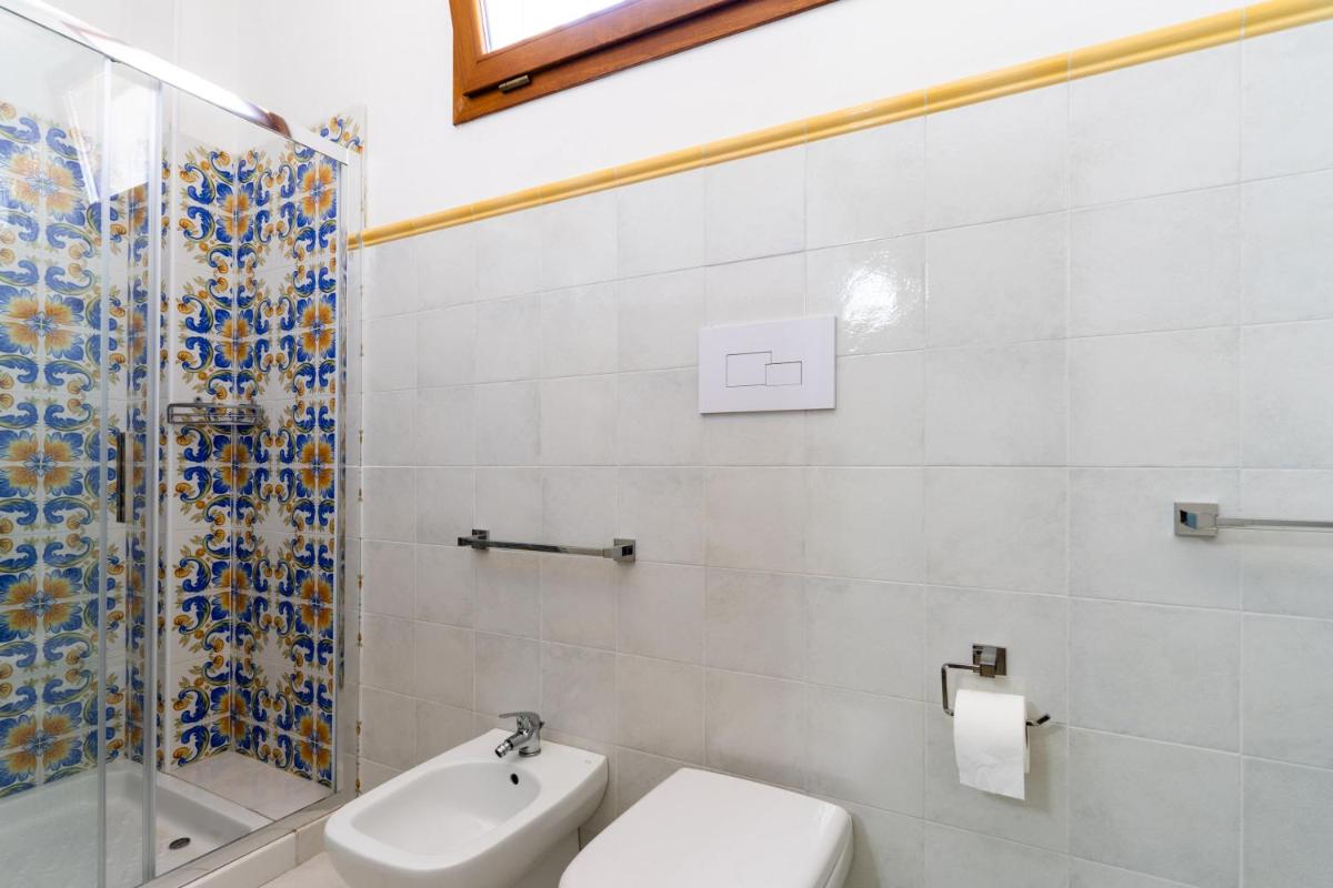 Guest House Eleonora by BarbarHouse - Housity