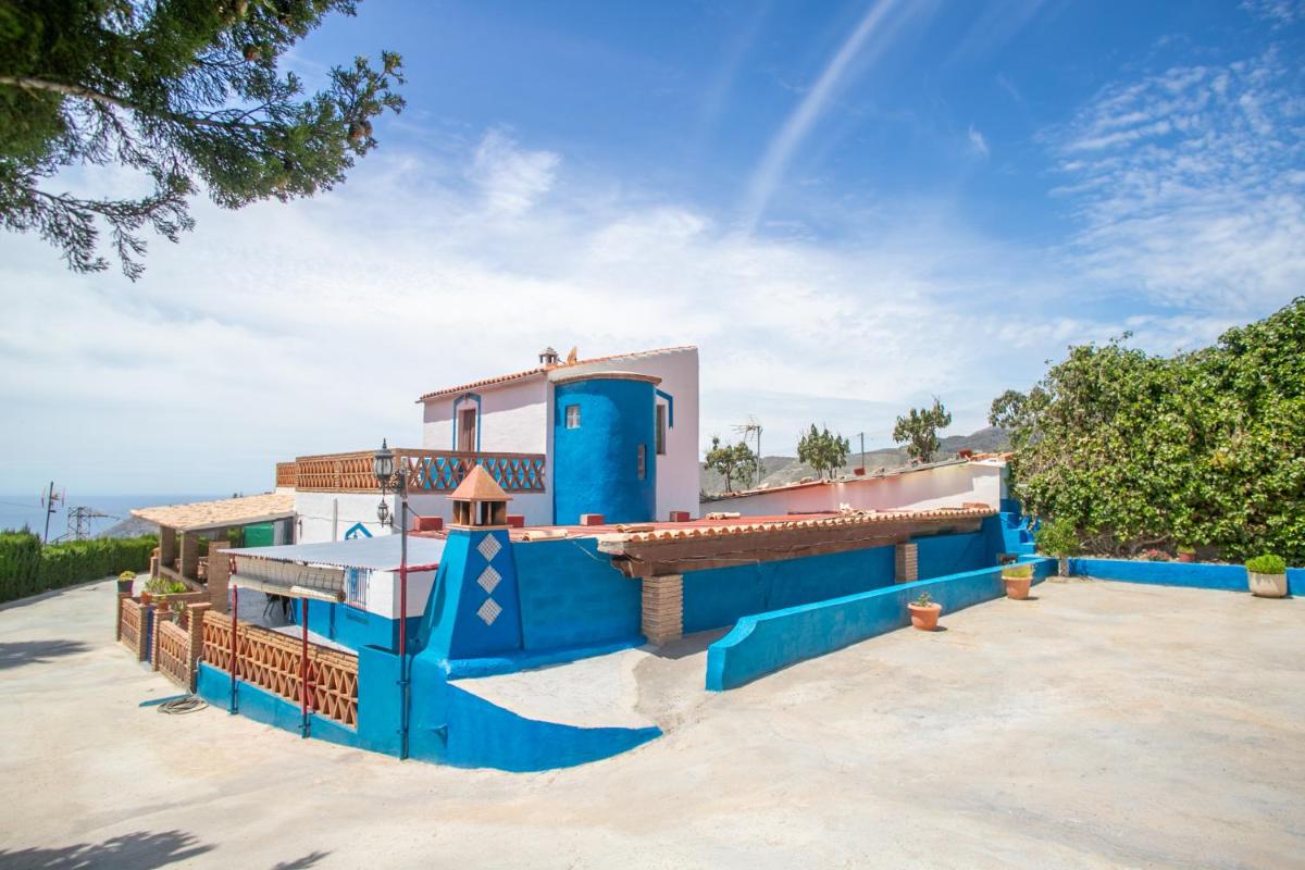 Cortijo Rural con Vistas al Mar y Silencio Natural - Housity