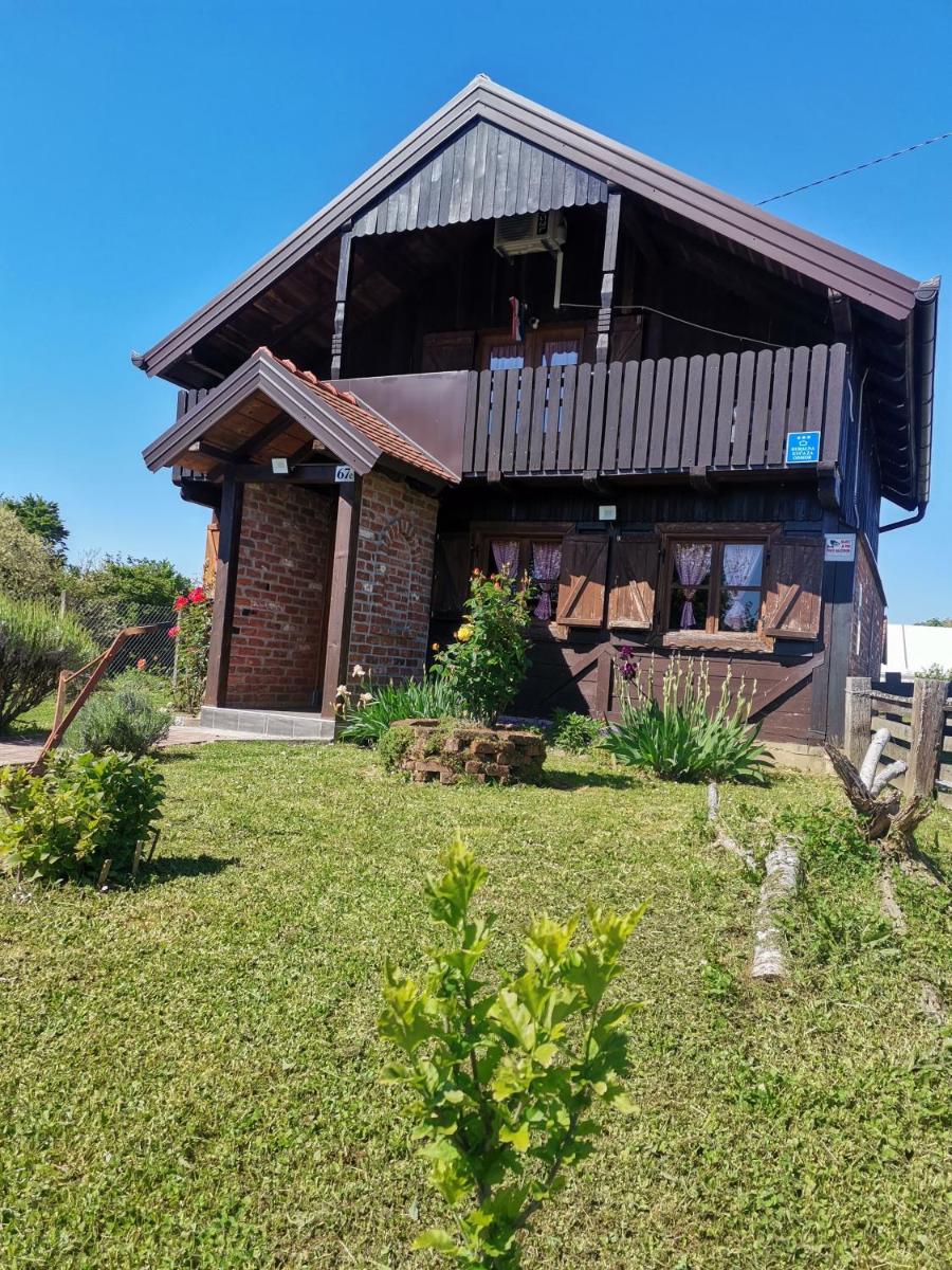 Ku?a za odmor Franka - Housity