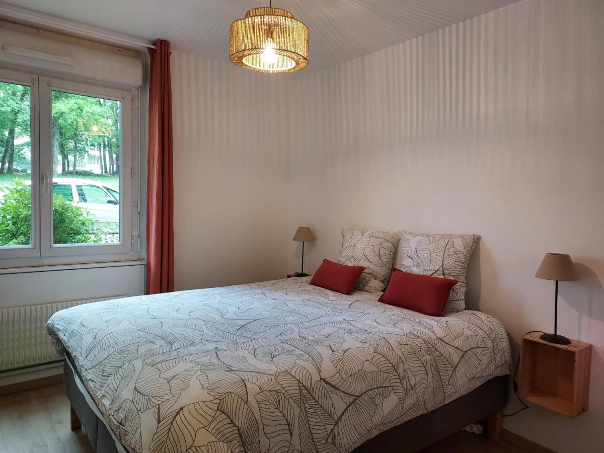 Grand appartement 2 chambres Calme Parking - Housity