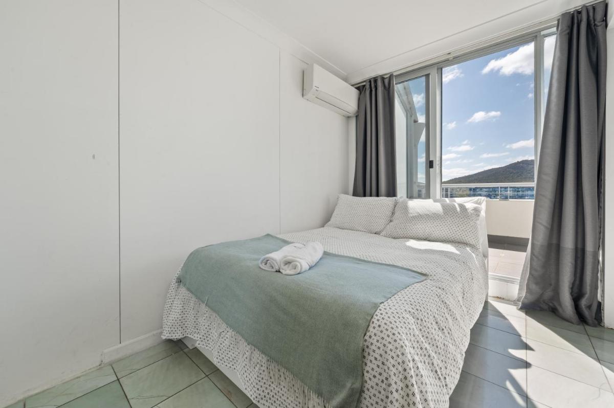 Dana-Private Room in a shared duplex Apartment -1 - Housity