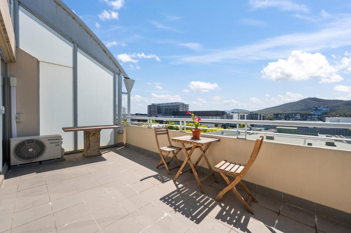 Dana- Room in a shared Duplex Apartment-3 - Housity