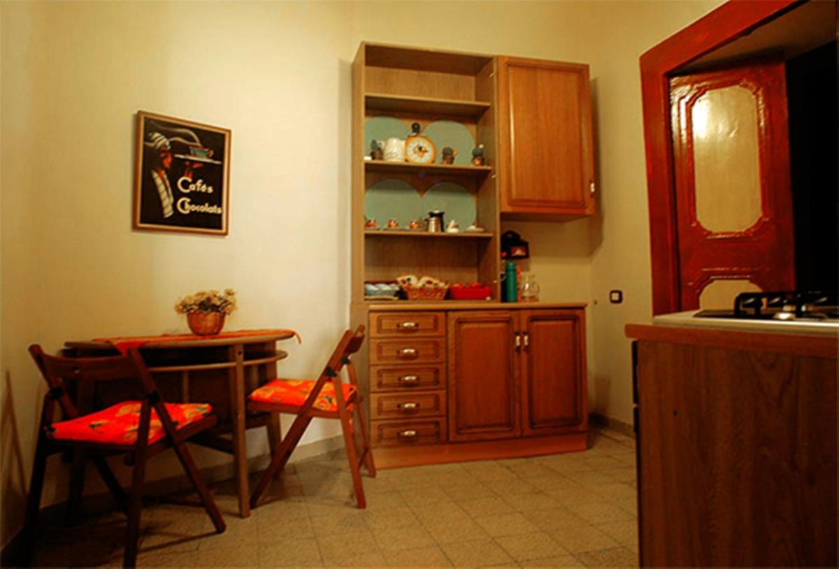 Suitetrails - B&B Domus Gemi