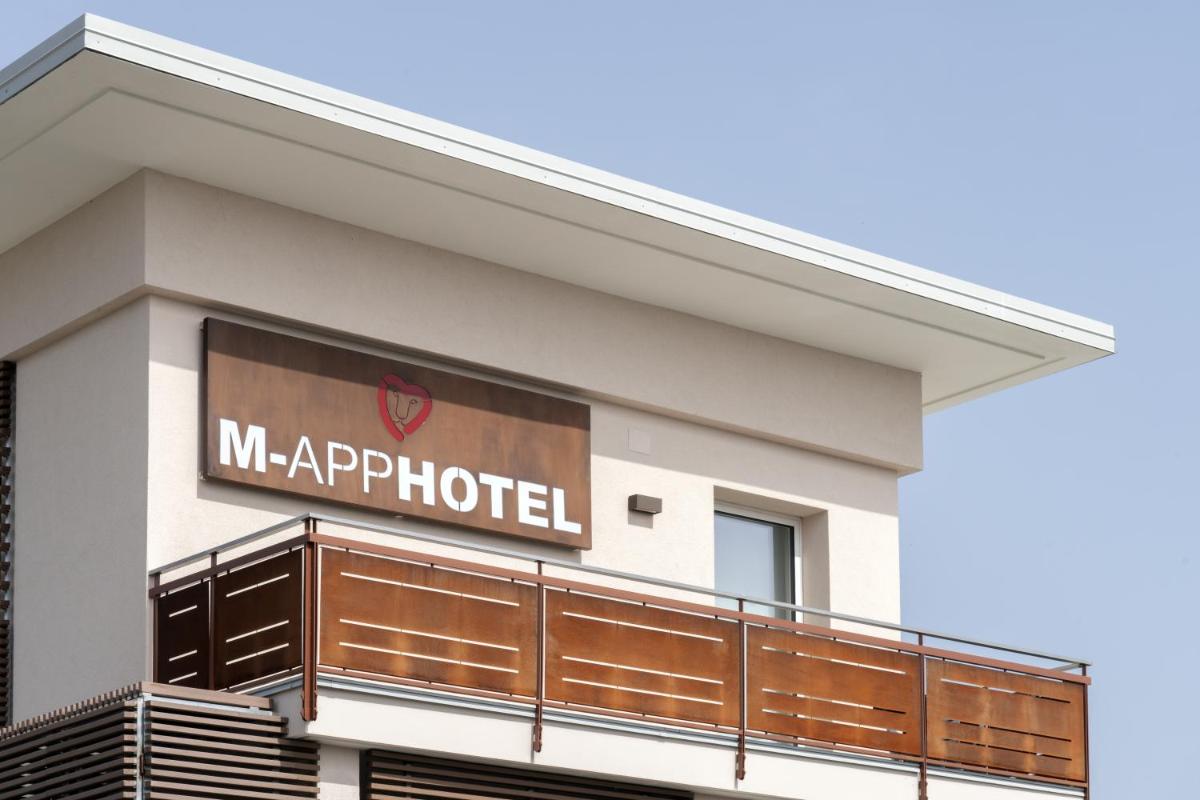 M-APPHOTEL - Housity