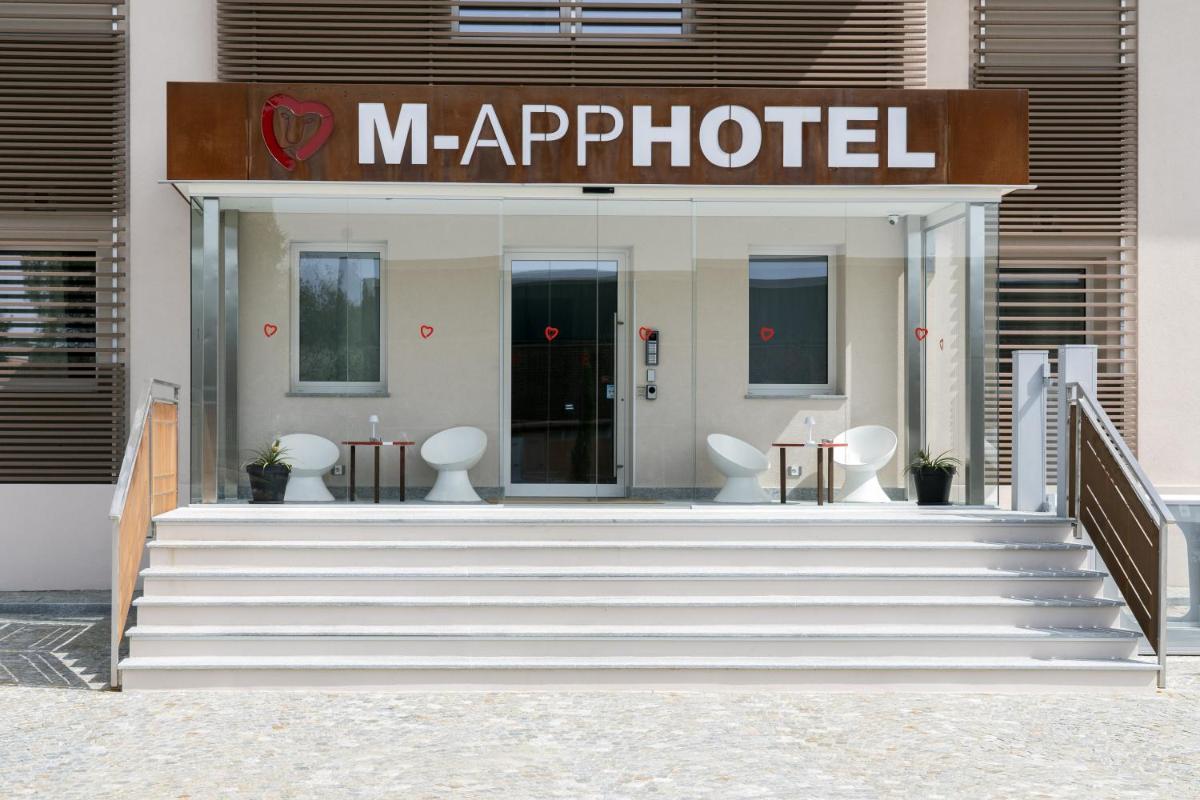 M-APPHOTEL - Housity