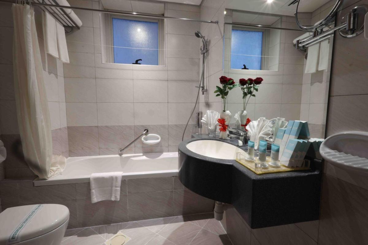 City Tower Hotel - Housity